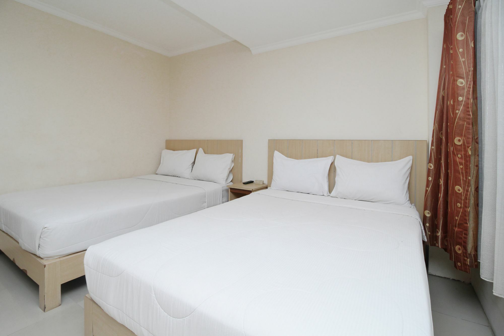 Myzone Homtel Hotel Semarang Exterior photo