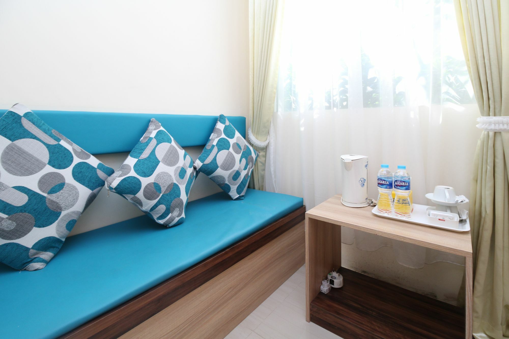 Myzone Homtel Hotel Semarang Exterior photo